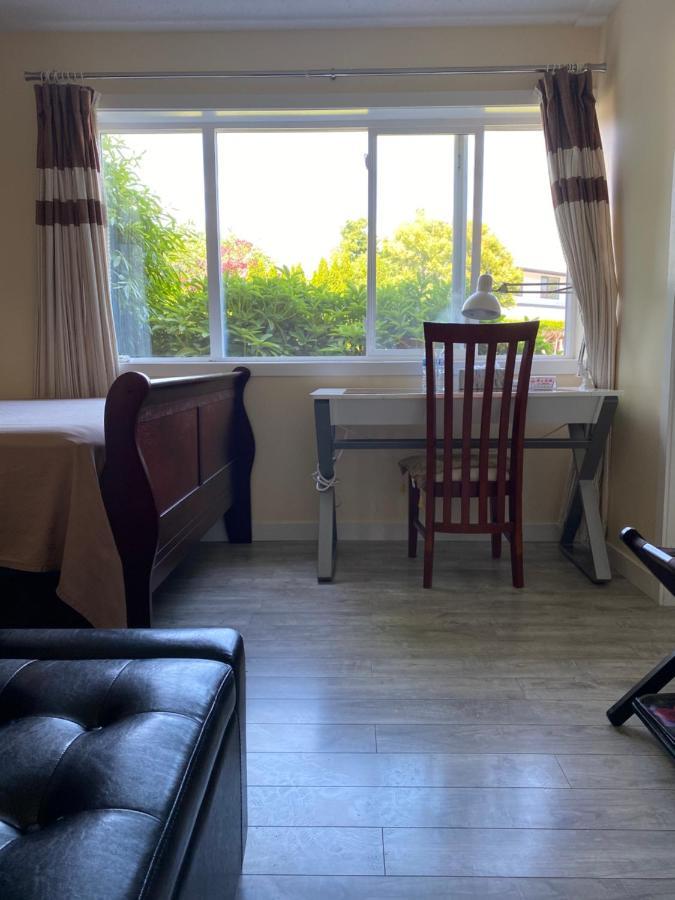 Richmond Vancouver Airport Comfy Home Ngoại thất bức ảnh