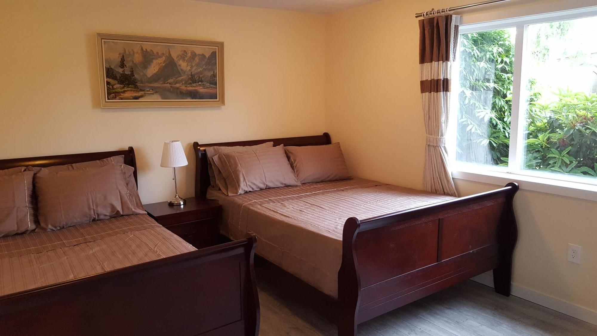 Richmond Vancouver Airport Comfy Home Ngoại thất bức ảnh