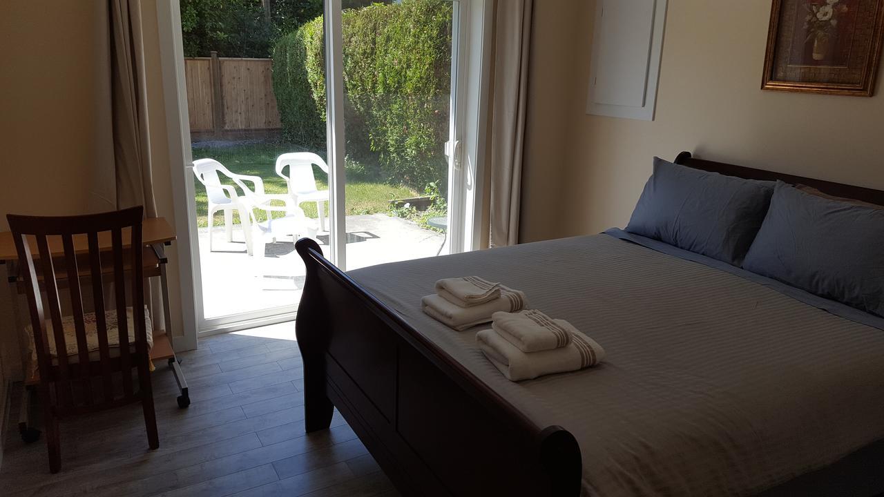 Richmond Vancouver Airport Comfy Home Ngoại thất bức ảnh